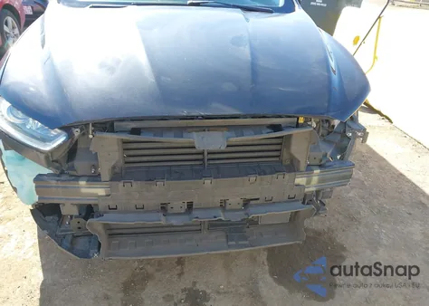 2015 Ford Fusion Titanium из США, поврежденный, VIN 3FA6P0K93FR305833